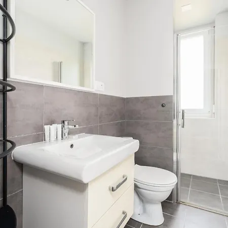 Apartament Spacious Family Promienista 1,5 Km To Hala Arena By Renters Poznań